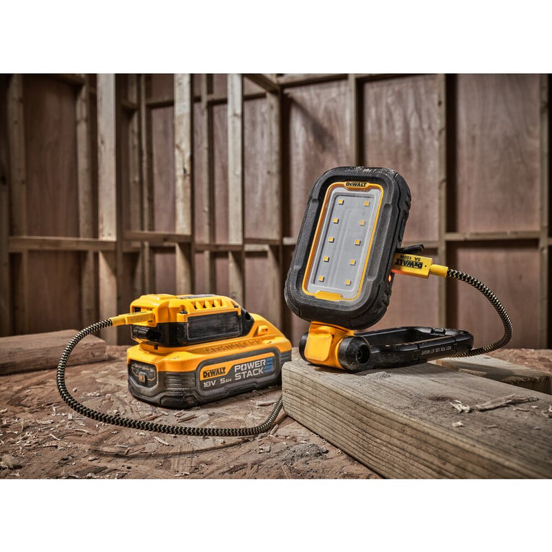 3.6 Volt Akku-LED-Taschenlampe 1000Lumen (DeWALT DCL182-XJ)